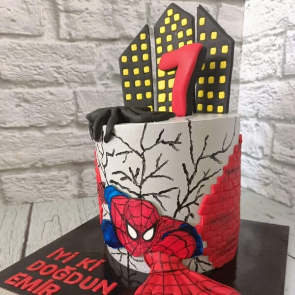 Spiderman Pastası - Sürpriz Butik Pasta by Selin SAMAN - Antalya